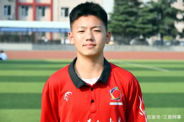 国王与马刺交易 搭次轮+现金送走场均7分侧翼